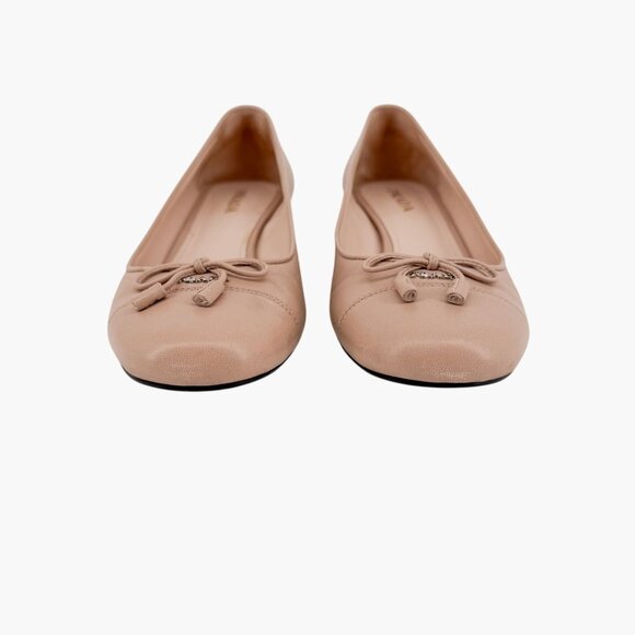Prada Cap Toe Logo Ballet Pumps Heels Beige Leather Size 40 US 10 Block Heel